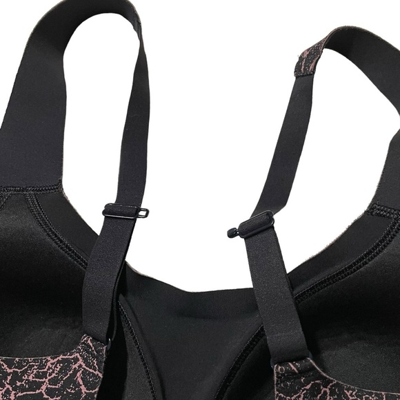lululemon Fine Form Bra Ultra Lacescape Rose Black - Picture 13 of 16